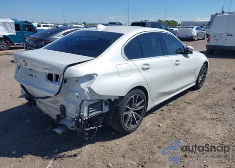 2021 BMW 330I z USA, uszkodzony, nr VIN 3MW5R1J06M8B95451